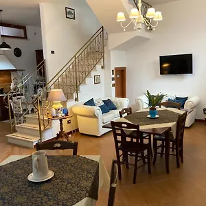  Bed & Breakfast Domus